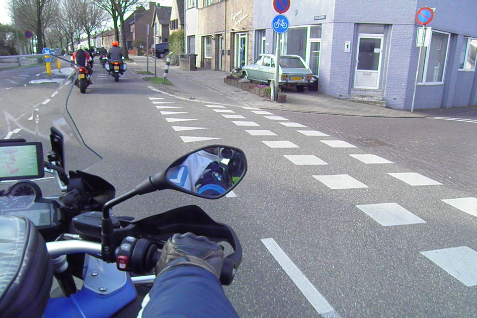Motorrijbewijspoint Wijchen theorie cursus online